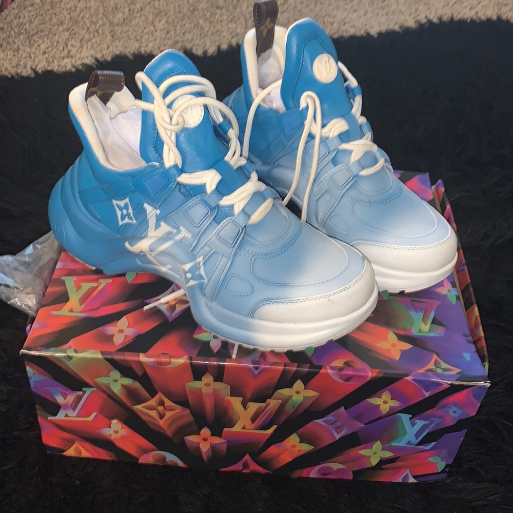 Louis Vuitton Men Sneakers